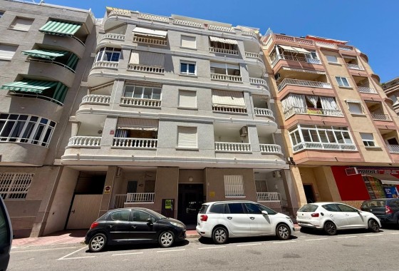 Venta - Apartamento / Piso -
Torrevieja - Playa del Cura