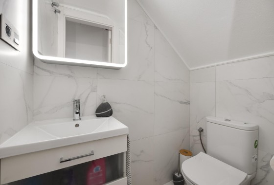 Venta - Adosado -
Torrevieja - Aguas Nuevas