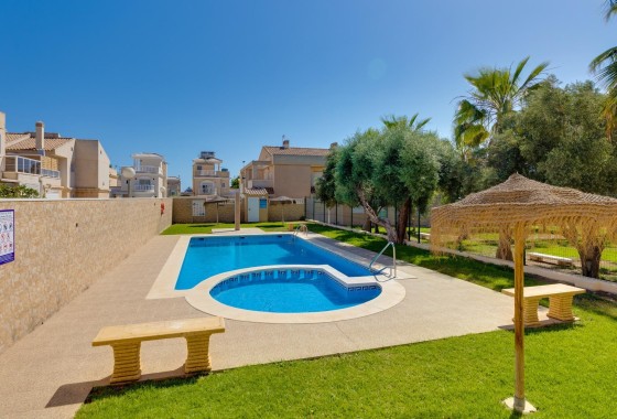 Venta - Adosado -
Torrevieja - Aguas Nuevas