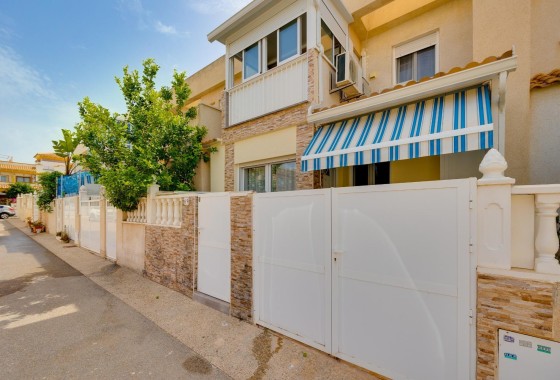 Venta - Adosado -
Torrevieja - Aguas Nuevas