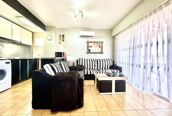 Resale - Apartment / Flat -
Torrevieja