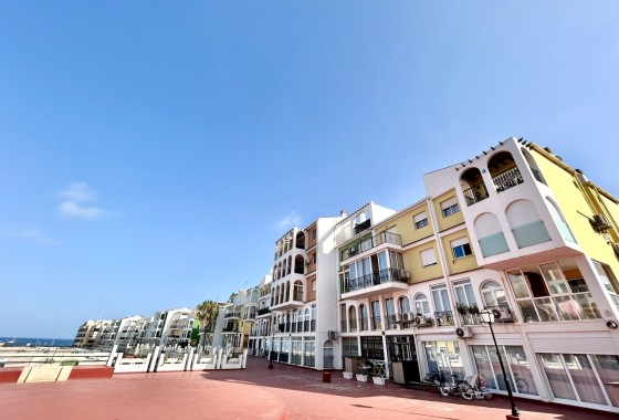 Resale - Apartment / Flat -
Torrevieja