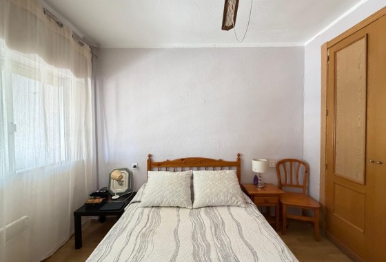 Venta - Apartamento / Piso -
Torrevieja - Playa de los Locos