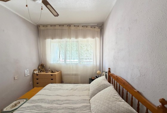 Venta - Apartamento / Piso -
Torrevieja - Playa de los Locos