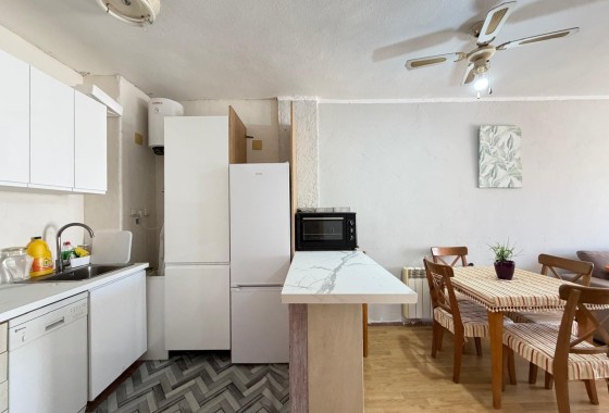 Venta - Apartamento / Piso -
Torrevieja - Playa de los Locos