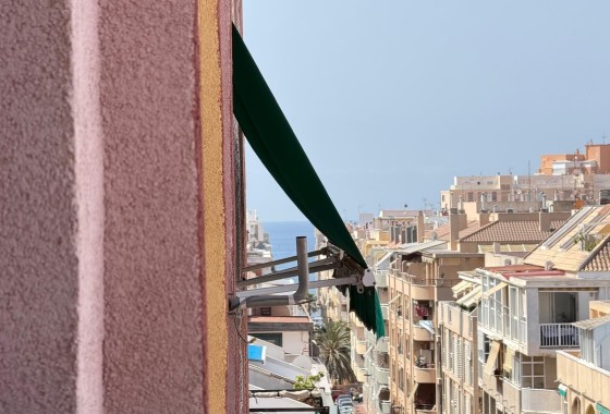Venta - Apartamento / Piso -
Torrevieja - Playa de los Locos