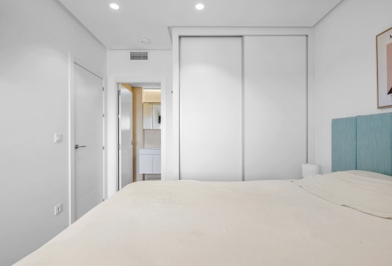 Sprzedaż - Apartament / Mieszkanie -
Torrevieja - Costa Blanca South