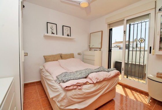 Resale - Townhouse -
Los Altos