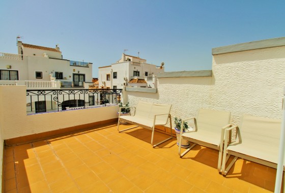 Resale - Townhouse -
Los Altos
