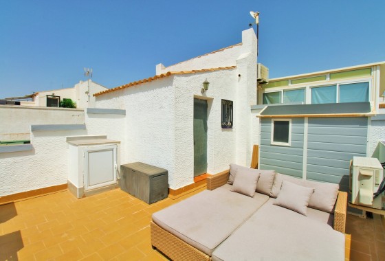 Resale - Townhouse -
Los Altos