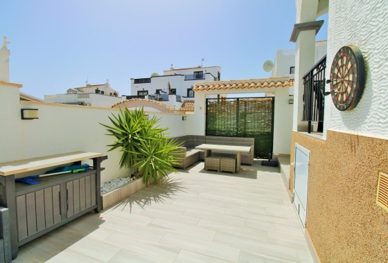 Resale - Townhouse -
Los Altos