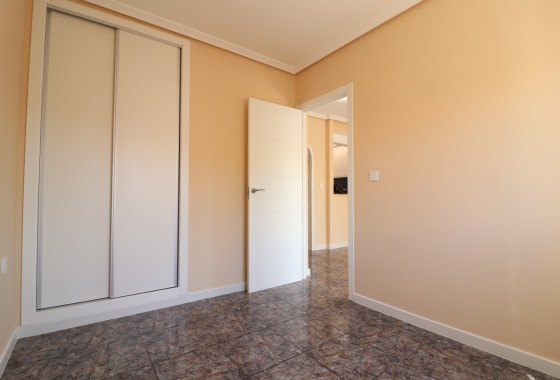 Herverkoop - Appartement / Flat -
Orihuela Costa - Punta Prima