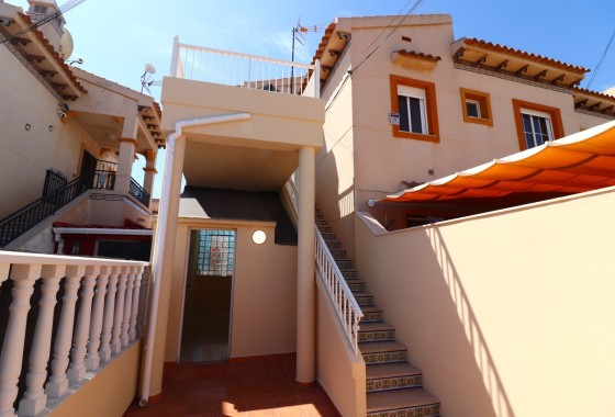 Herverkoop - Appartement / Flat -
Orihuela Costa - Punta Prima