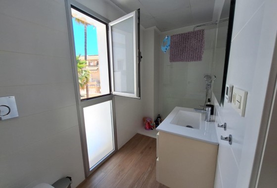 Wiederverkauf - Freistehende Villa -
Torrevieja - Los Frutales