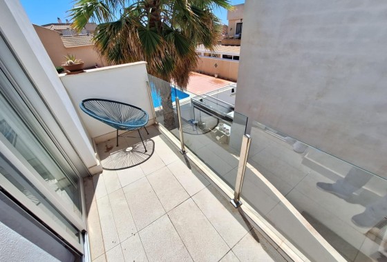 Wiederverkauf - Freistehende Villa -
Torrevieja - Los Frutales