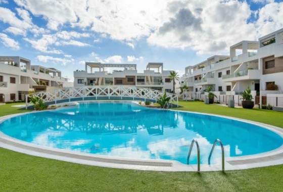Herverkoop - Vrijstaande Villa -
Torrevieja