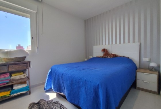 Resale - Semi Detached Villa -
Torrevieja