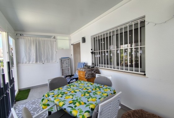 Resale - Semi Detached Villa -
Torrevieja