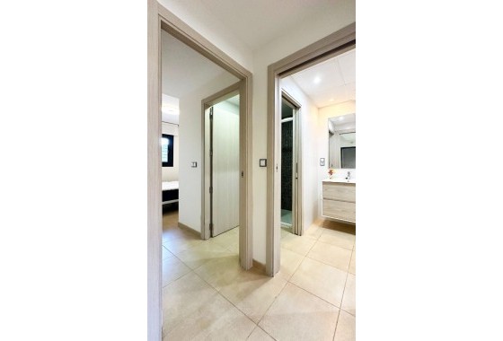 Wiederverkauf - Wohnung / Apartment -
Santa Pola