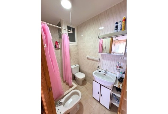 Herverkoop - Appartement / Flat -
Torrevieja - Miramar - Torre Del Moro