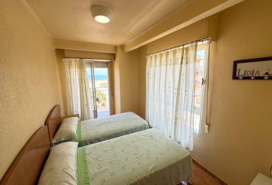 Herverkoop - Appartement / Flat -
Torrevieja - Miramar - Torre Del Moro