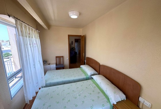 Herverkoop - Appartement / Flat -
Torrevieja - Miramar - Torre Del Moro