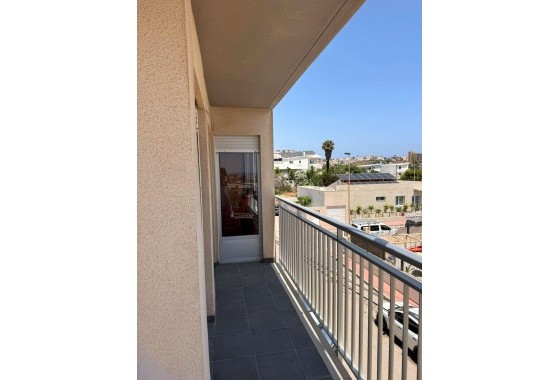 Herverkoop - Appartement / Flat -
Torrevieja - Miramar - Torre Del Moro