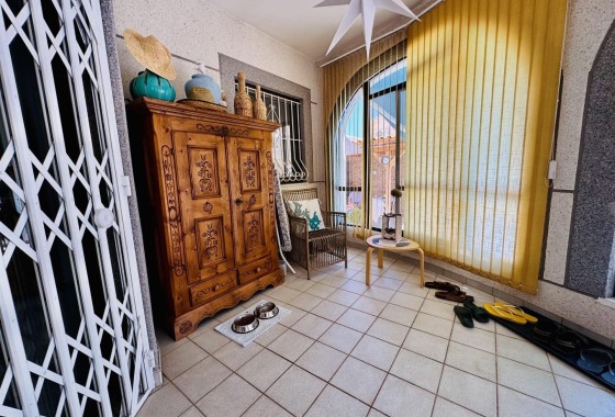 Revente - Villa Individuelle -
Torrevieja - La Siesta - El Salado - Torreta