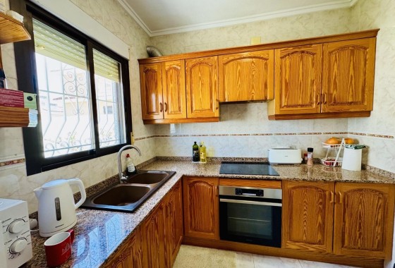 Revente - Villa Individuelle -
Torrevieja - La Siesta - El Salado - Torreta