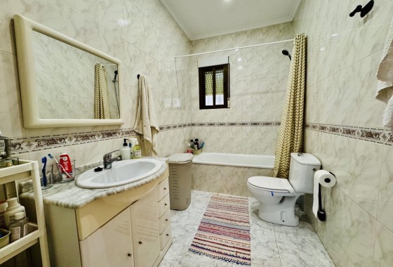 Revente - Villa Individuelle -
Torrevieja - La Siesta - El Salado - Torreta