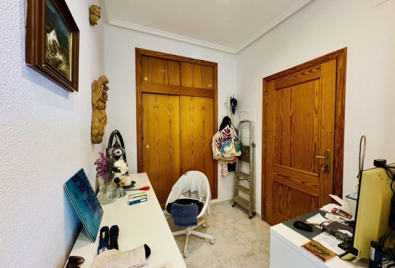 Revente - Villa Individuelle -
Torrevieja - La Siesta - El Salado - Torreta