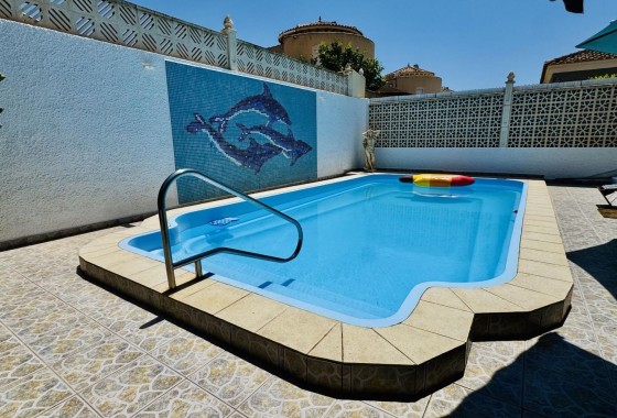 Revente - Villa Individuelle -
Torrevieja - La Siesta - El Salado - Torreta