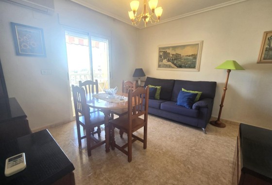 Herverkoop - Appartement / Flat -
Torrevieja - Parque las naciones