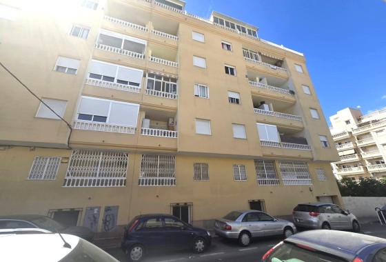 Herverkoop - Appartement / Flat -
Torrevieja - Parque las naciones