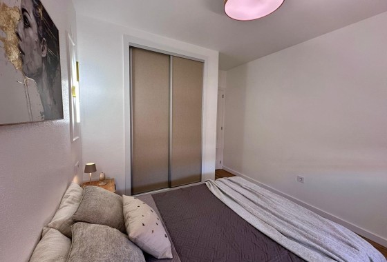 Herverkoop - Appartement / Flat -
Torrevieja - Habaneras
