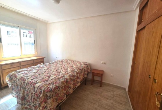 Herverkoop - Appartement / Flat -
Torrevieja - Playa de los Locos
