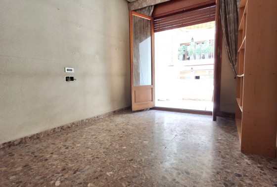 Revente - Appartement -
Orihuela - Zona Centro