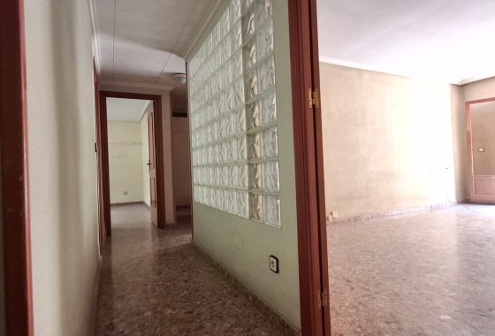 Revente - Appartement -
Orihuela - Zona Centro