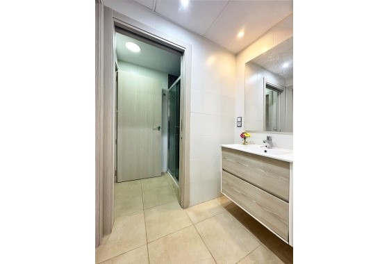 Revente - Appartement -
Santa Pola