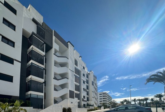 Revente - Appartement -
Santa Pola