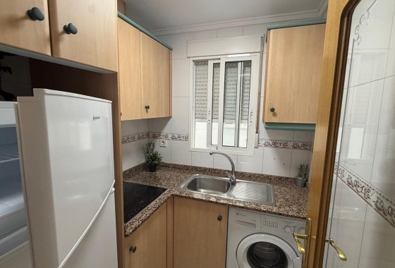 Herverkoop - Appartement / Flat -
Torrevieja - Playa de los Locos