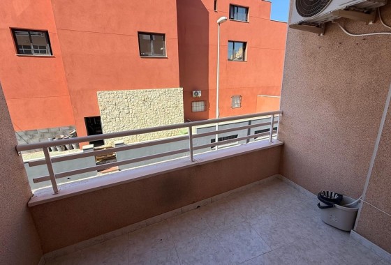 Herverkoop - Appartement / Flat -
Torrevieja - Playa de los Locos