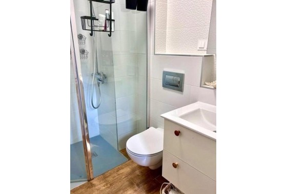 Sprzedaż - Apartament / Mieszkanie -
Torrevieja - Calas blanca