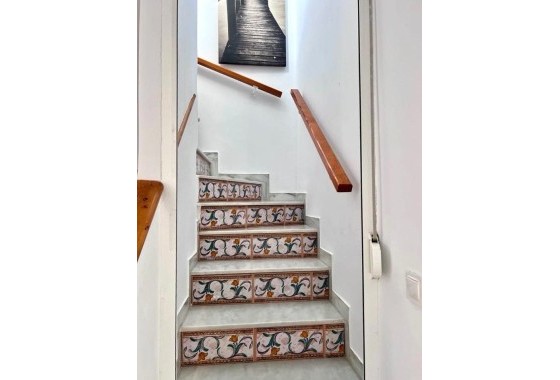 Sprzedaż - Apartament / Mieszkanie -
Torrevieja - Calas blanca