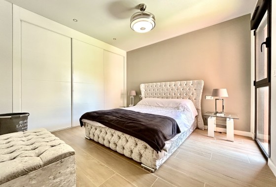 Resale - Apartment / Flat -
Villamartín