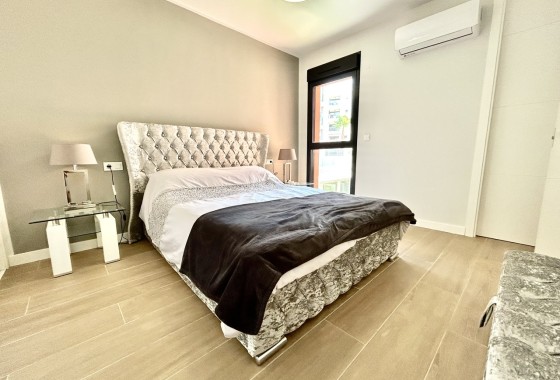 Resale - Apartment / Flat -
Villamartín