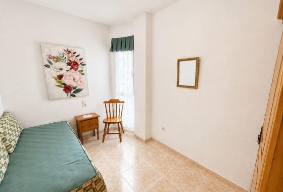 Resale - Apartment / Flat -
Torrevieja - Playa del Cura