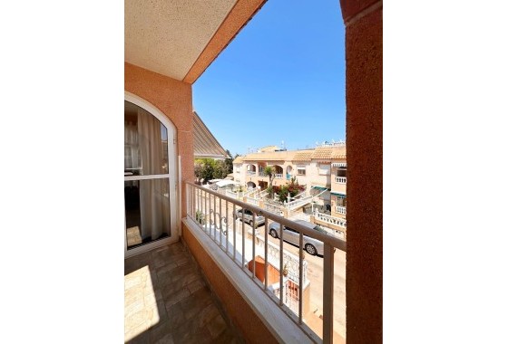 Sprzedaż - Apartament / Mieszkanie -
Torrevieja - Los Balcones