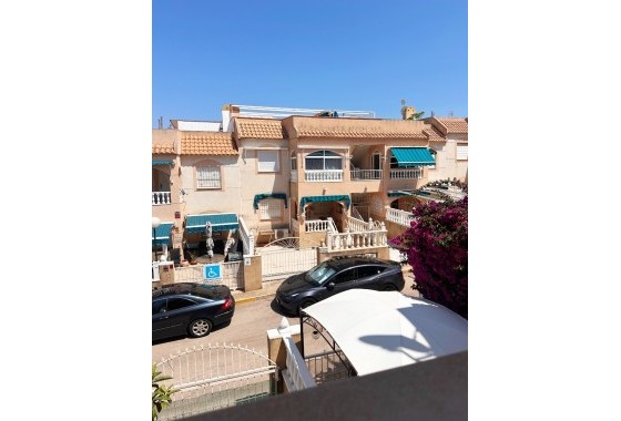 Sprzedaż - Apartament / Mieszkanie -
Torrevieja - Los Balcones