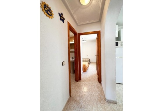 Sprzedaż - Apartament / Mieszkanie -
Torrevieja - Los Balcones